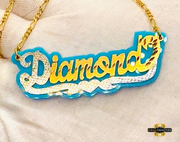 Nameplate necklace with new arrivals color on back
