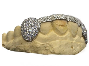 Diamond Cut Bar With Iced Out Fangs